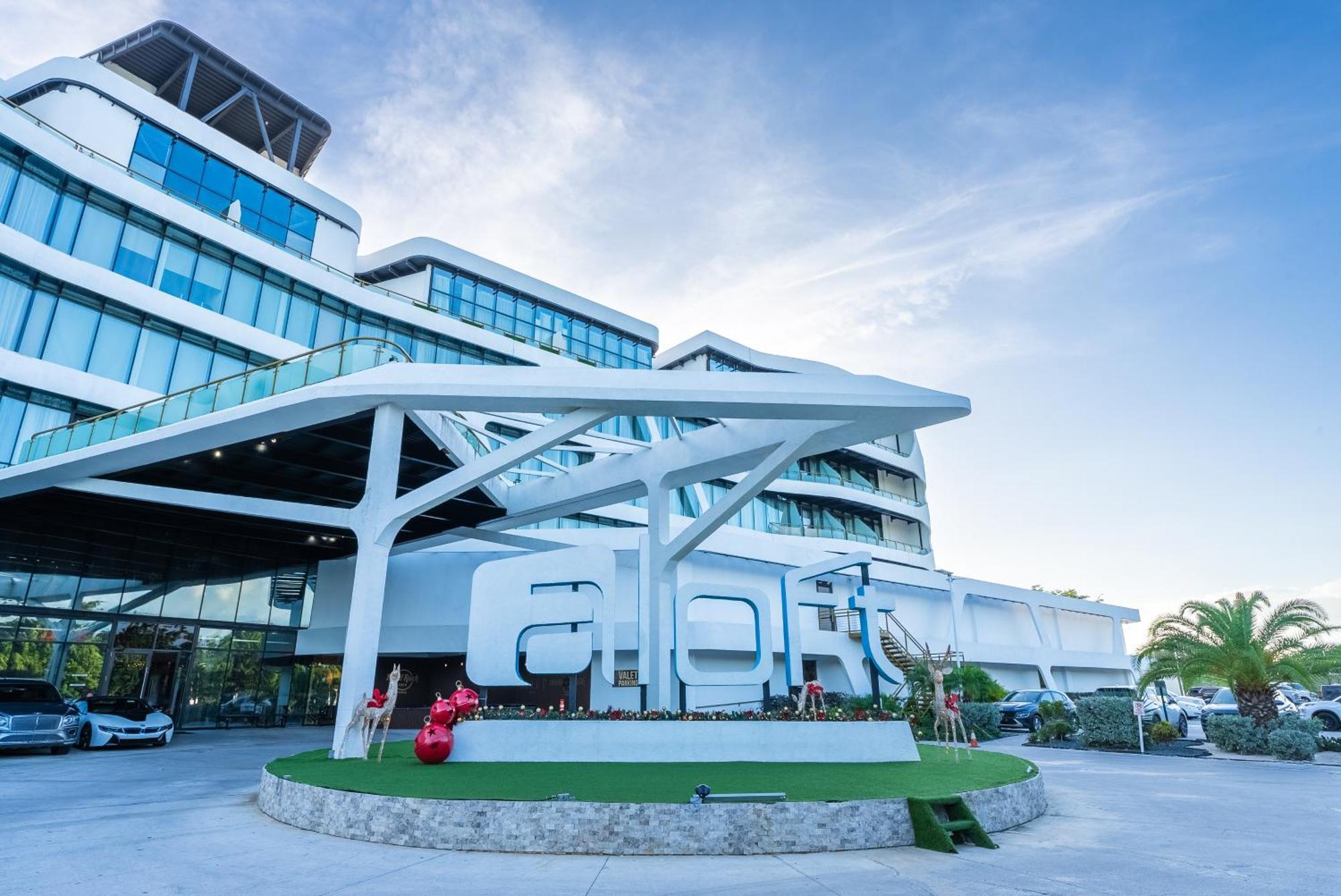 Aloft Ponce Hotel & Casino Bagian luar foto